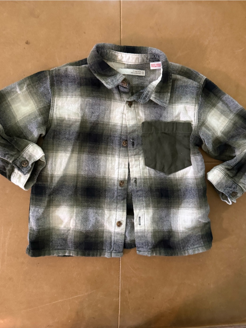 💙$5 FLASH SALE💙 Zara Flannel 18M